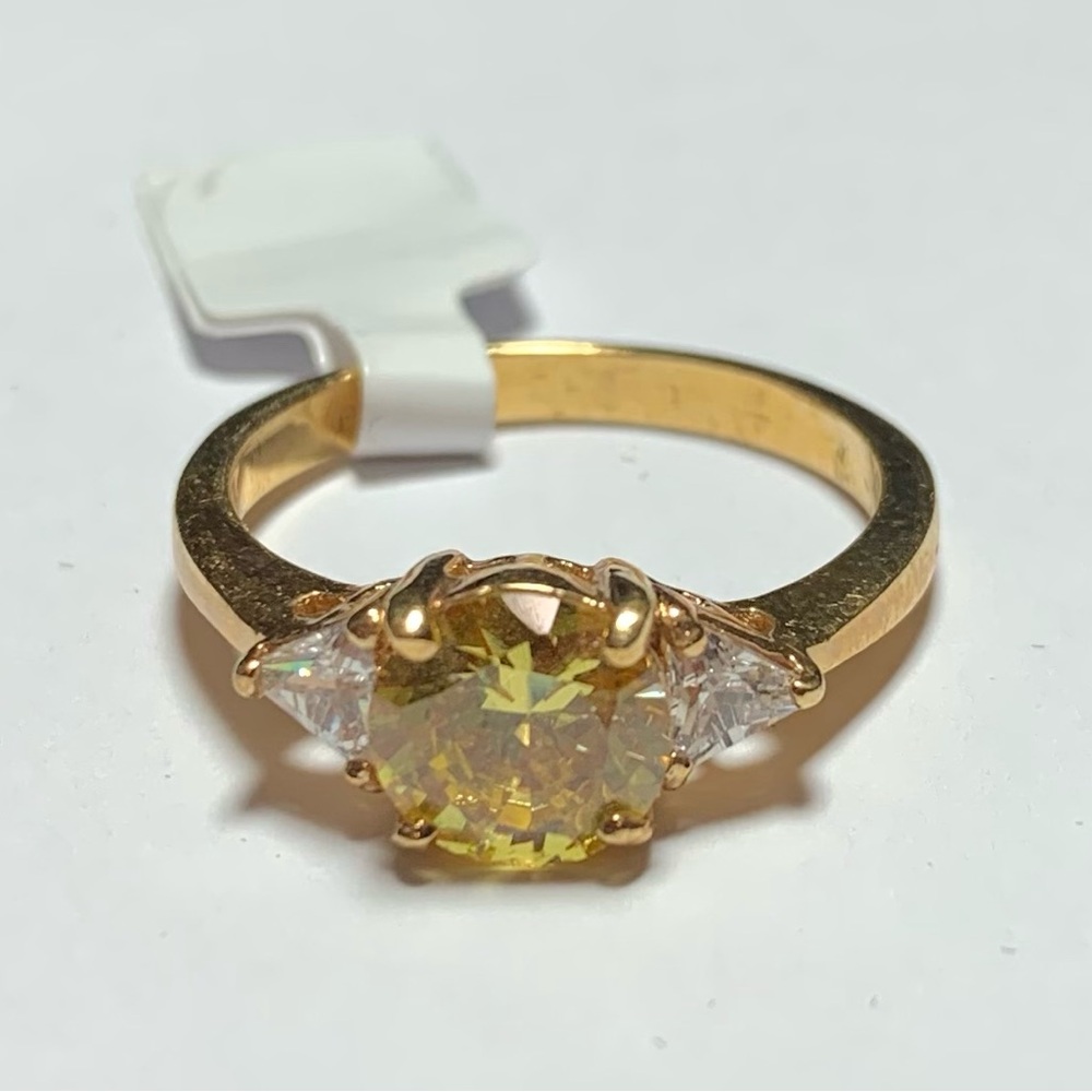 Elegant Gold Ring with Yellow and clear rhinestones Dainty Feminine Jewelry
